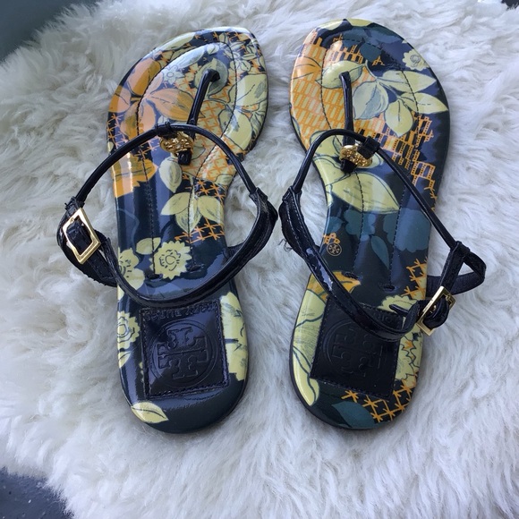 Tory Burch Shoes - Tory Burch Signature Leather Printed Ankle Strap Thong Sandals Flats